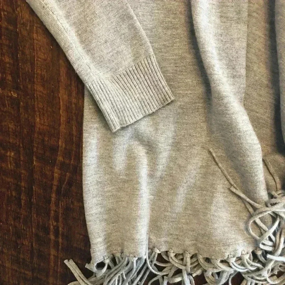 Chelsea & Theodore | Gray Drape Front Cardigan w/Fringe Hem - Picture 2 of 2